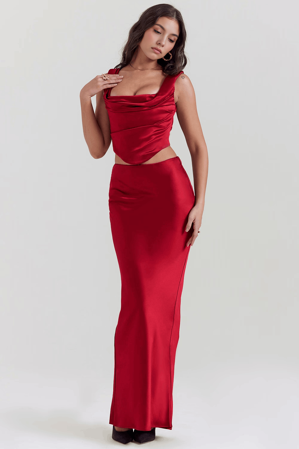Amari | robe