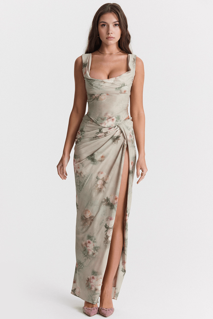 Amari | robe