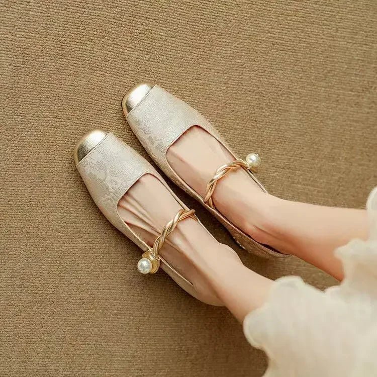 Daisy | Mocassins Bride